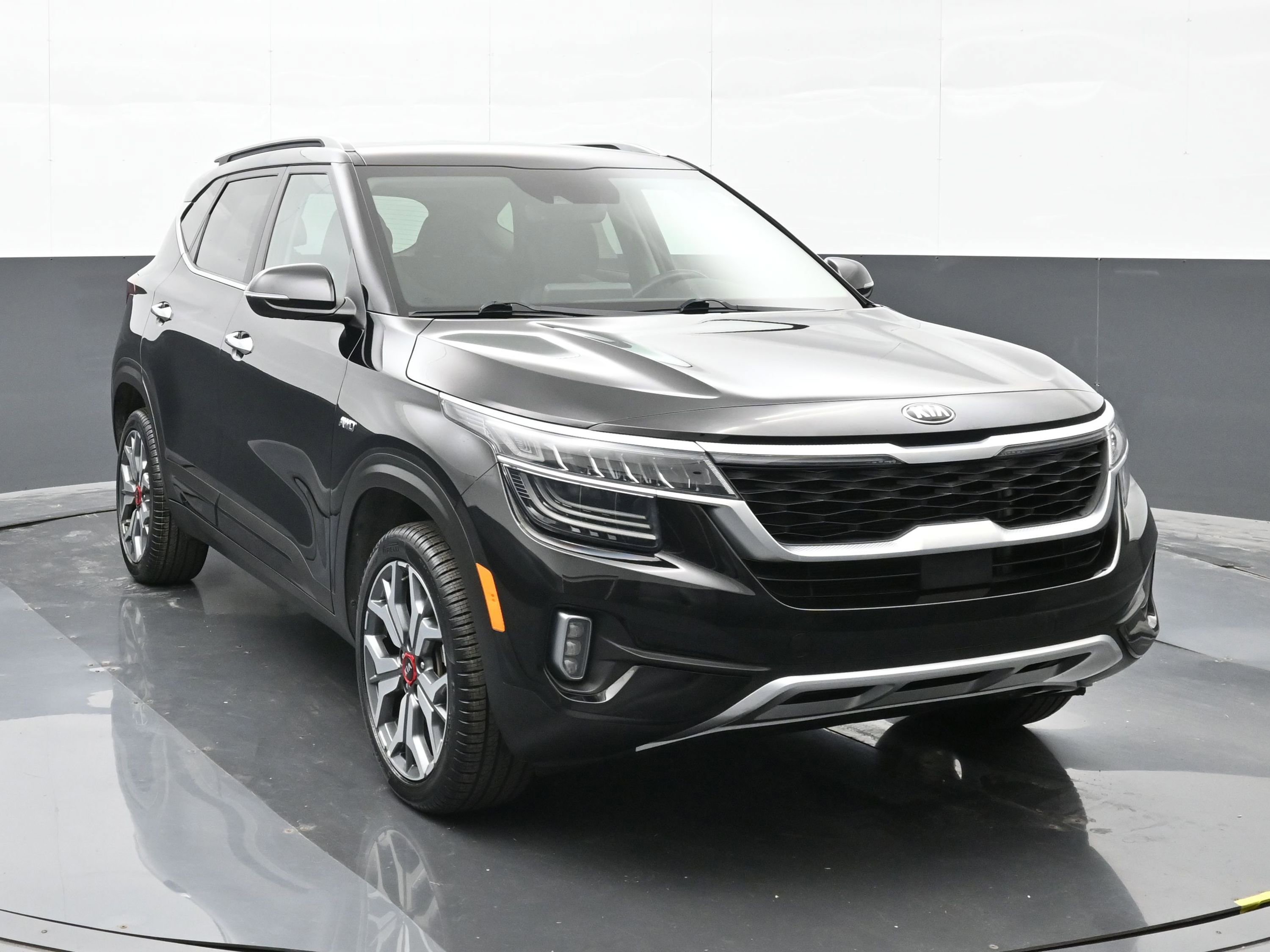 Used 2021 Kia Seltos SX video 2