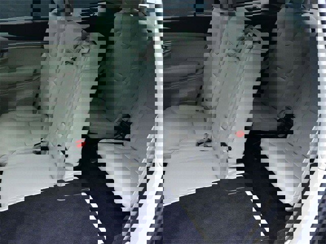 Used 2021 Volvo XC90 T5 Momentum w/ Climate Package image 22