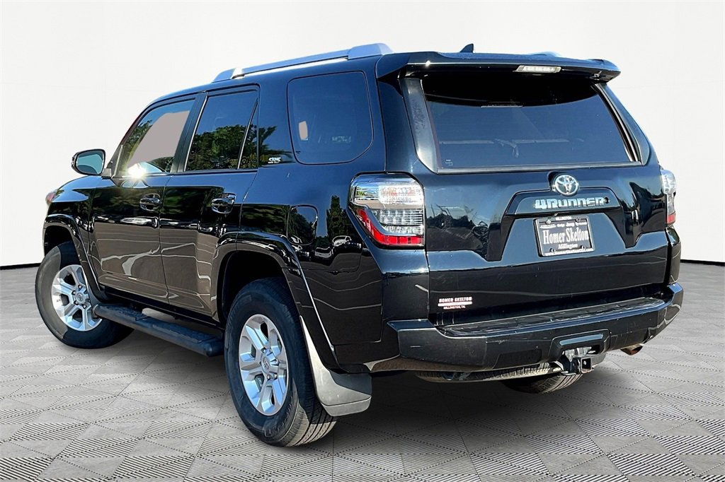 Used 2018 Toyota 4Runner SR5 Premium image 11