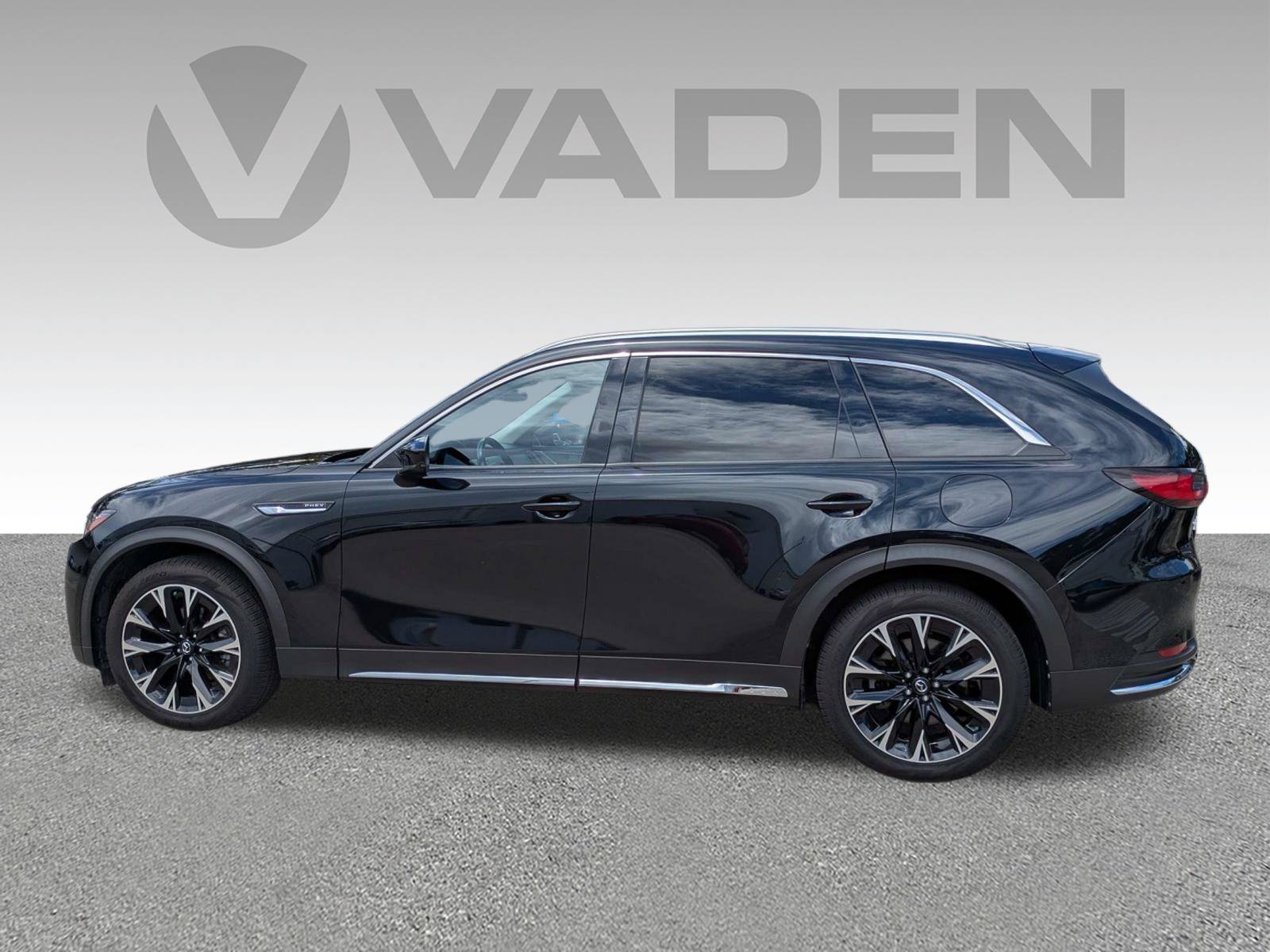 Used 2024 MAZDA CX-90 Plug-In Hybrid w/ Premium Pkg AWD/4WD image 31