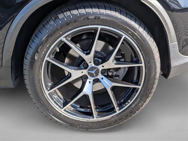 Certified 2022 Mercedes-Benz GLC 43 AMG 4MATIC image 23