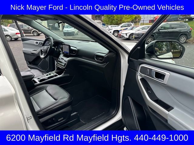 Used 2022 Ford Explorer XLT w/ Equipment Group 202A image 24