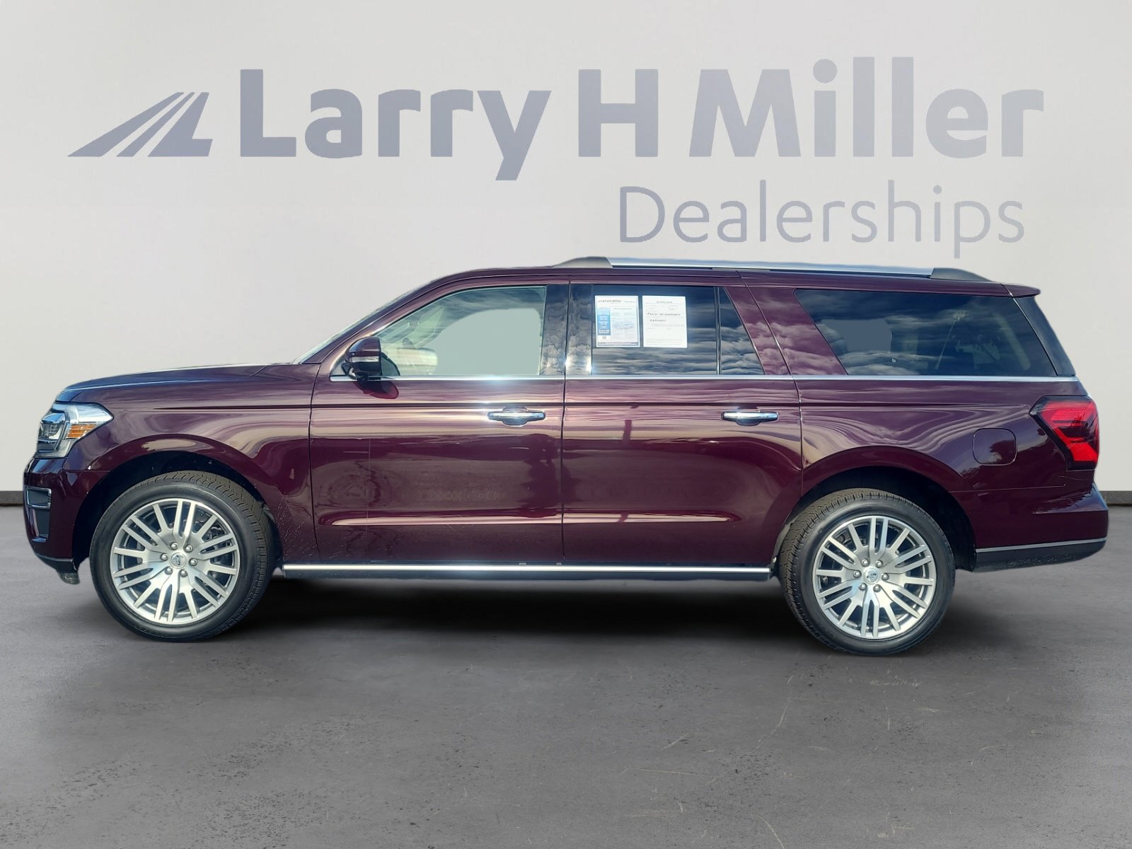 Certified 2024 Ford Expedition Max Limited w/ Excursion Package image 2