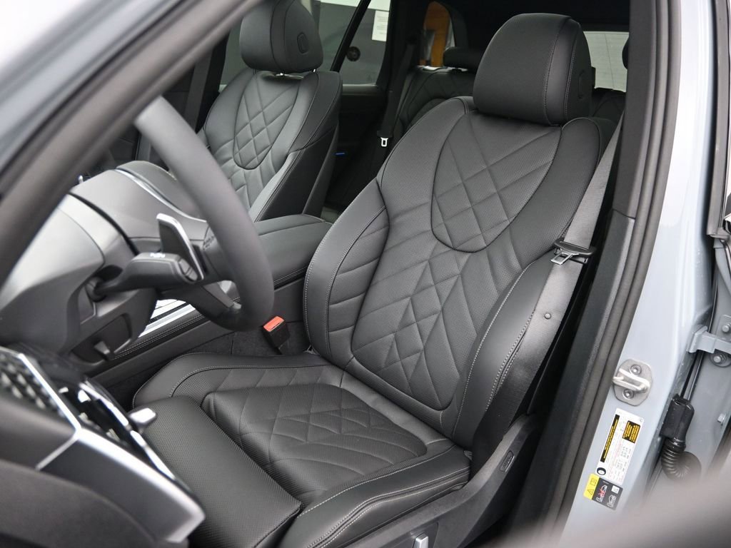 New 2026 BMW X5 xDrive50e AWD/4WD image 13