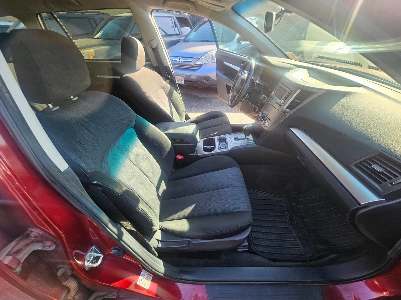 Used 2014 Subaru Outback 2.5i Premium image 17