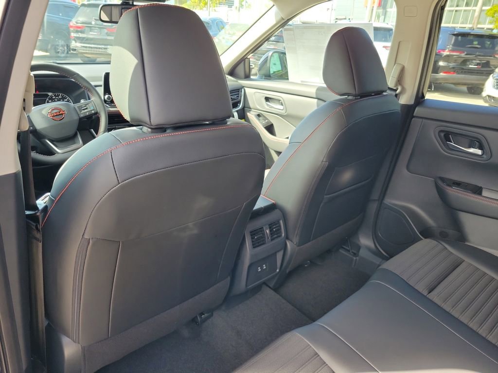 New 2026 Nissan Rogue SV AWD/4WD image 13