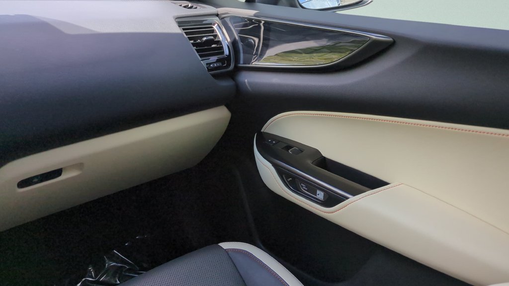 Used 2024 Lexus NX 350 AWD image 13