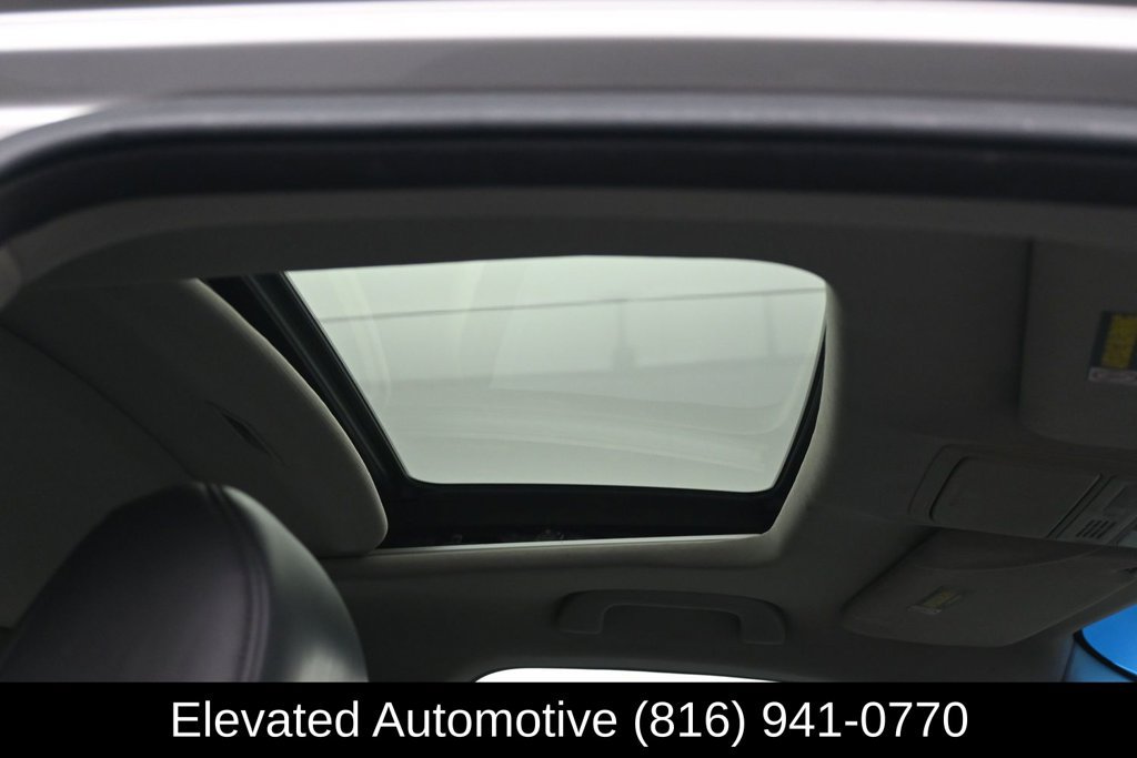 Used 2010 Acura TSX Sedan FWD image 9
