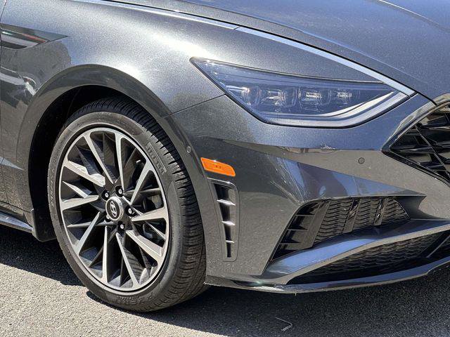 Certified 2022 Hyundai Sonata Limited FWD image 10