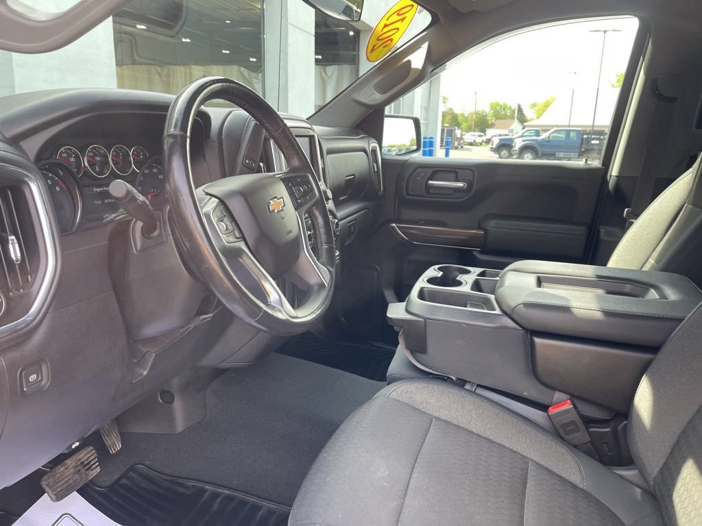 Used 2019 Chevrolet Silverado 1500 LT w/ All-Star Edition AWD/4WD image 12