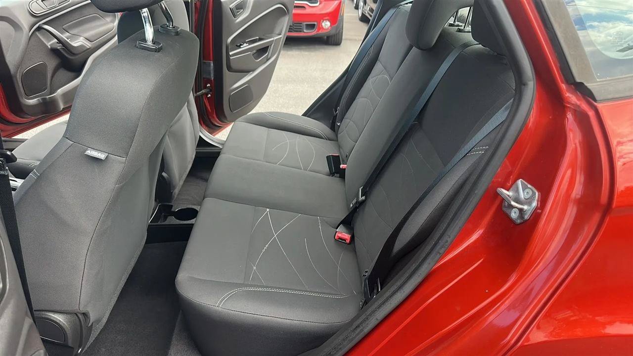 Used 2018 Ford Fiesta SE FWD image 29