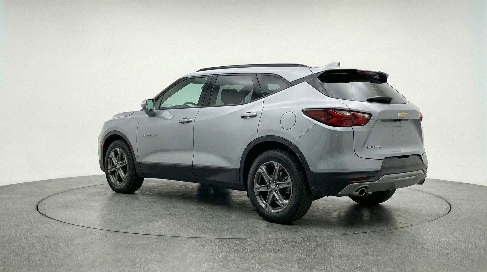 Used 2025 Chevrolet Blazer LT image 6