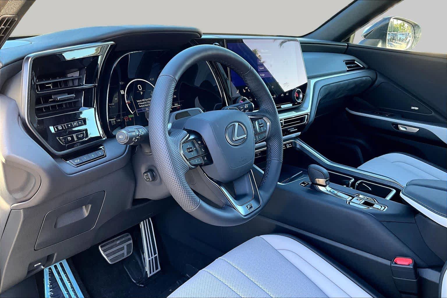 New 2026 Lexus TX 500h AWD w/ Technology Package image 10