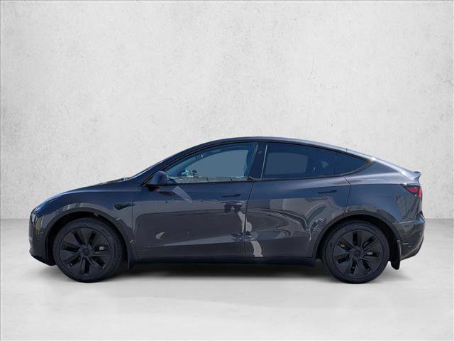 Used 2024 Tesla Model Y Long Range RWD image 9