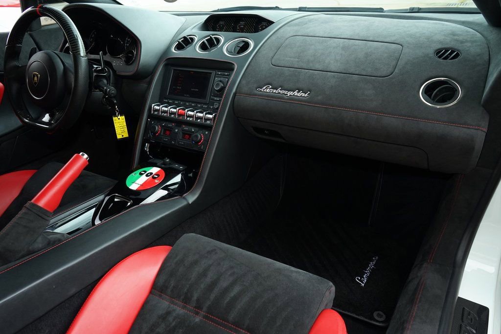 Used 2013 Lamborghini Gallardo LP 560-4 image 17