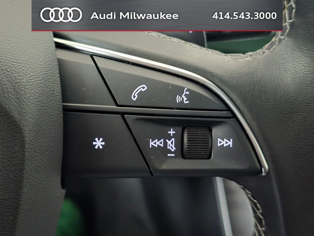 Used 2023 Audi Q8 Premium w/ Convenience Package AWD/4WD image 33