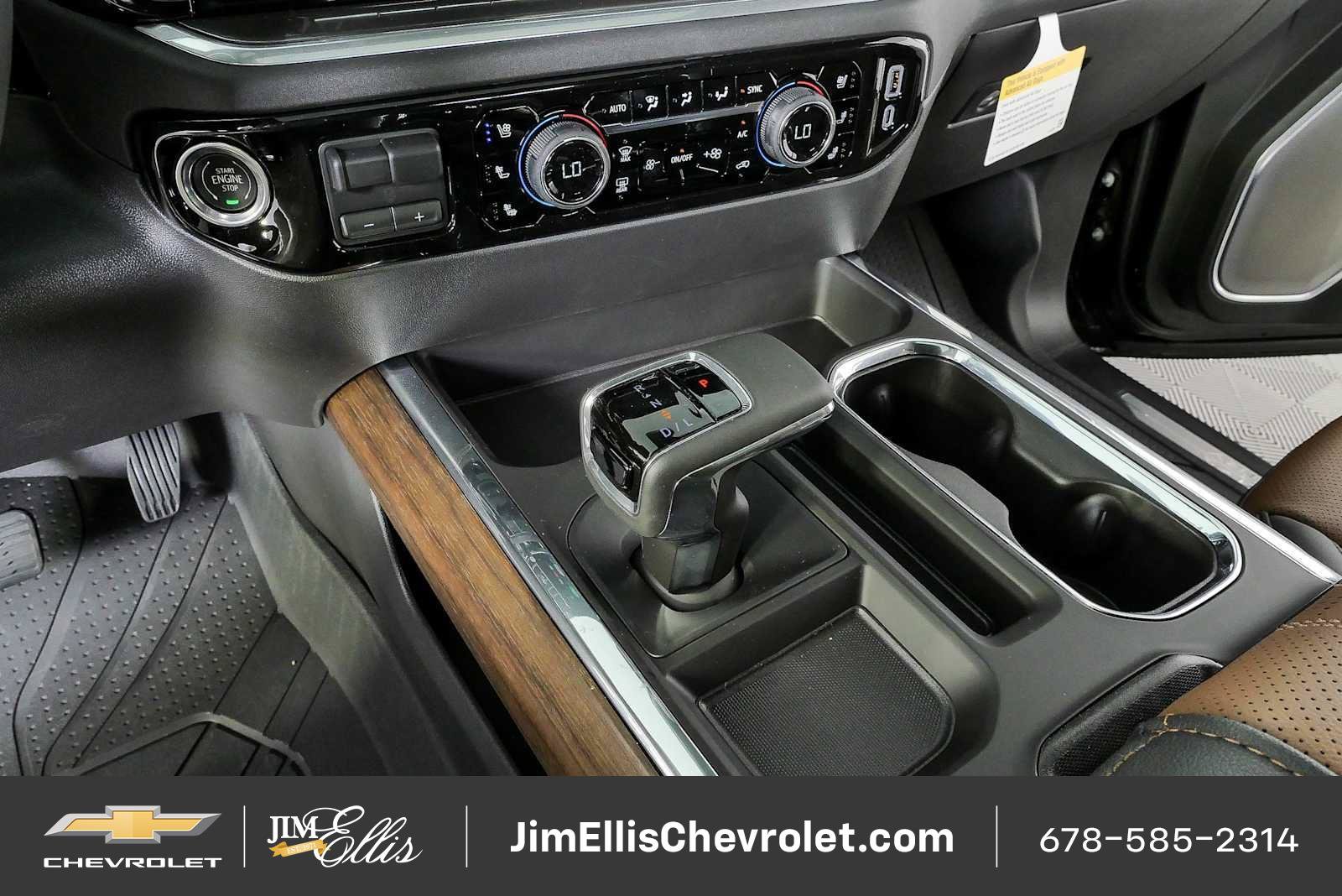 New 2026 Chevrolet Silverado 1500 High Country AWD/4WD image 19