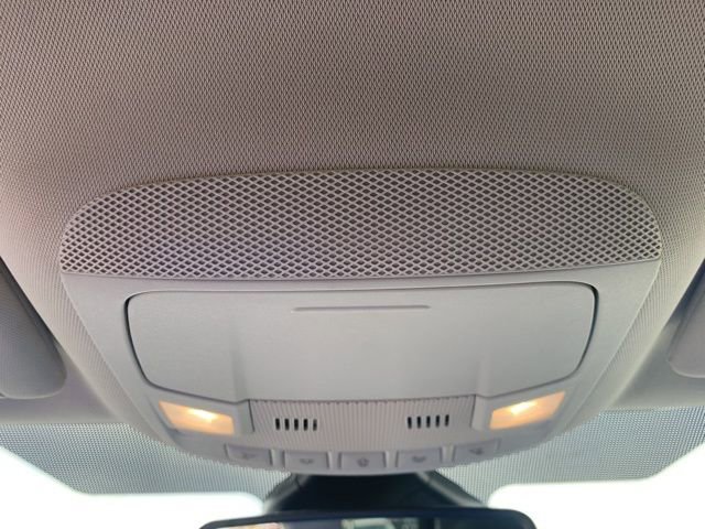 Used 2024 Ford Edge SEL image 29