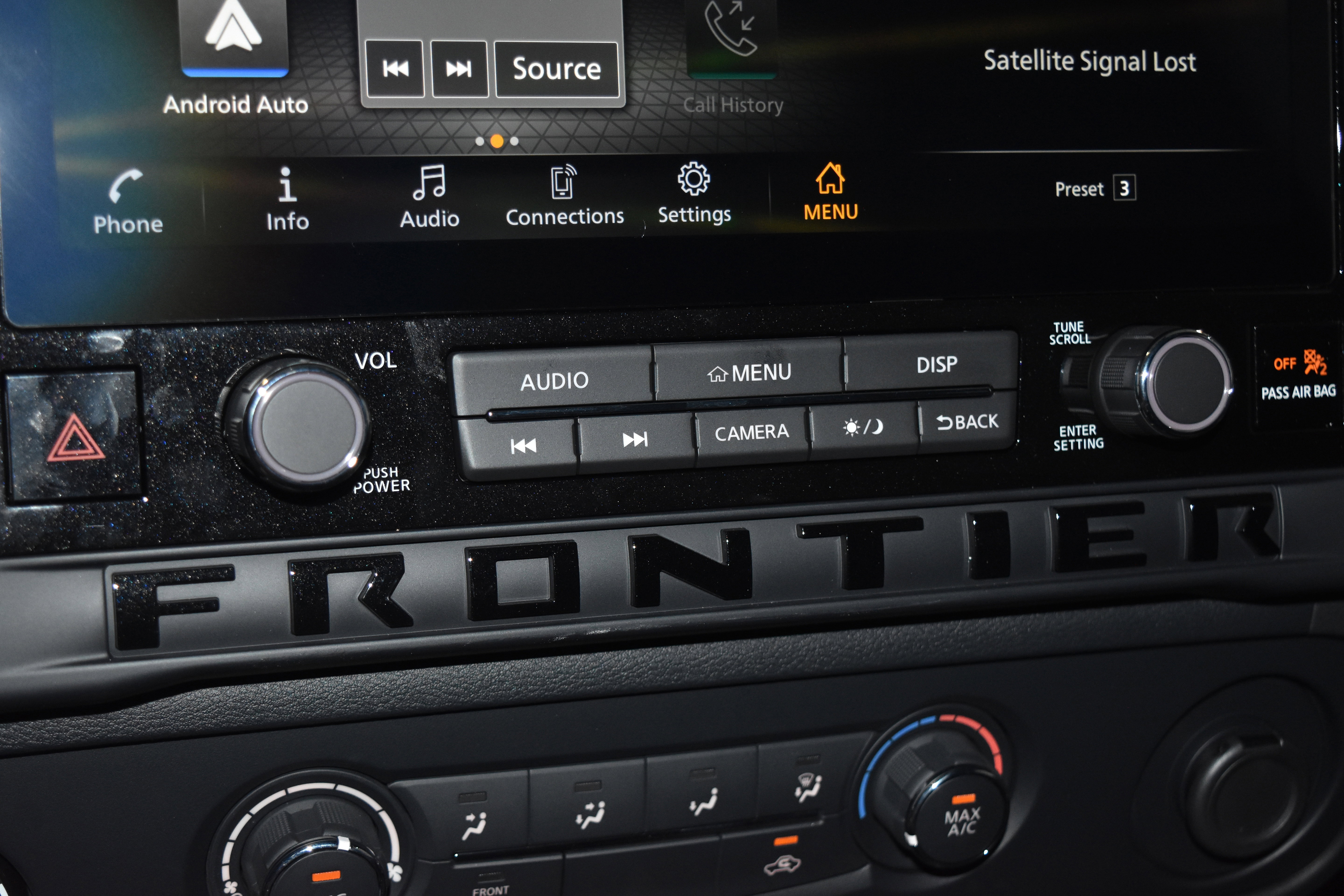 New 2026 Nissan Frontier SV w/ Tow Package AWD/4WD image 10