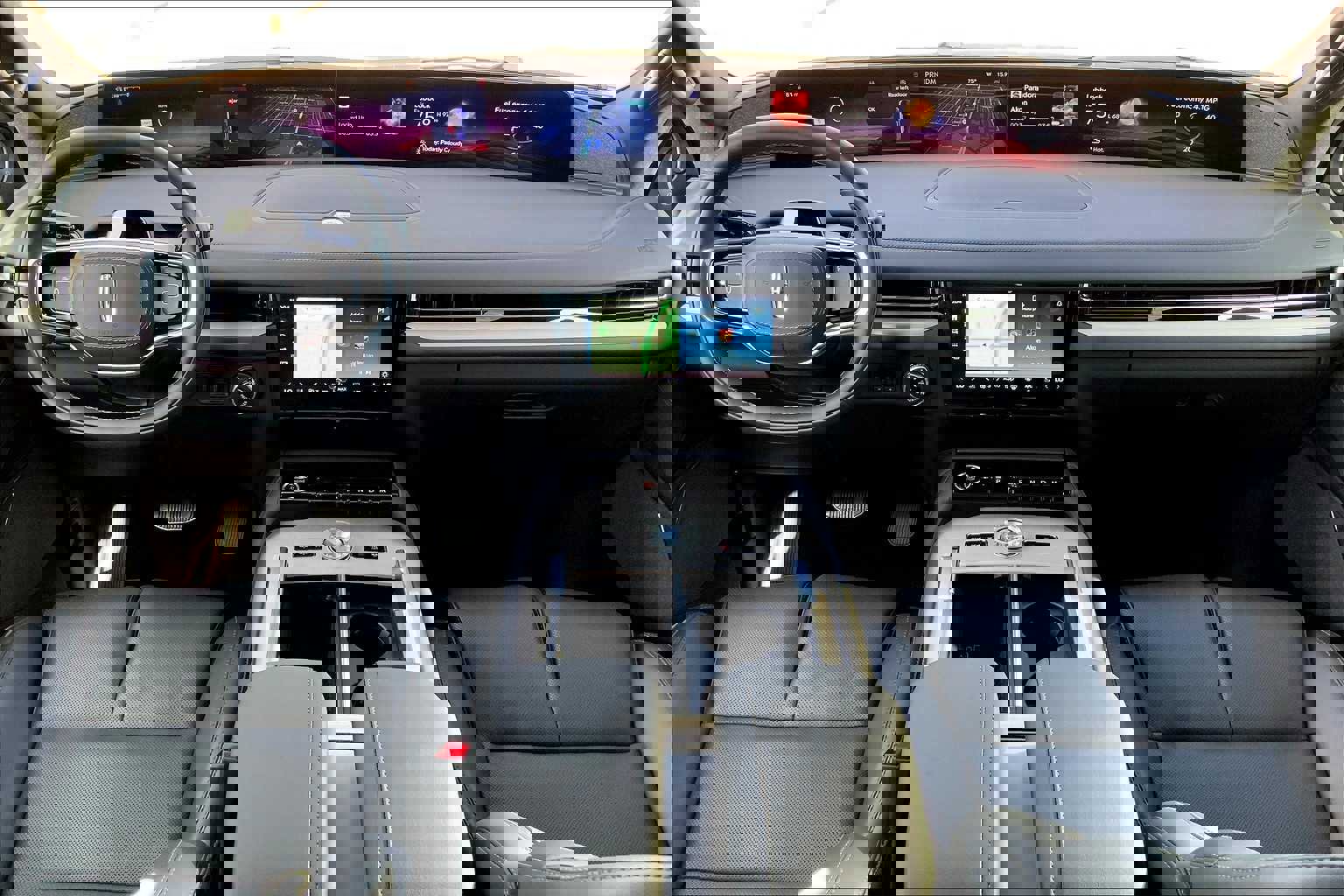 New 2025 Lincoln Navigator L Reserve w/ Jet Appearance Package image 5