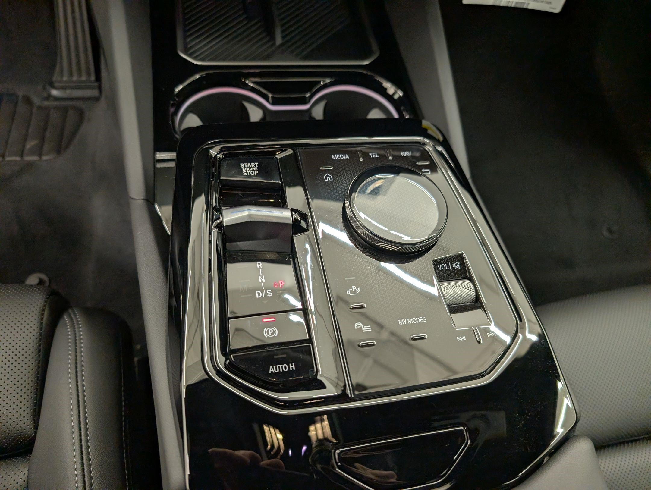 New 2026 BMW 530i w/ Premium Package RWD image 20