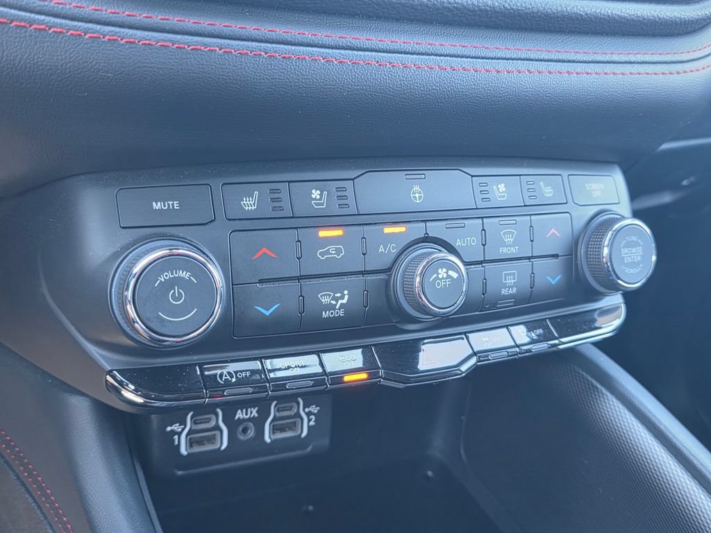 Certified 2024 Dodge Durango GT RWD image 27
