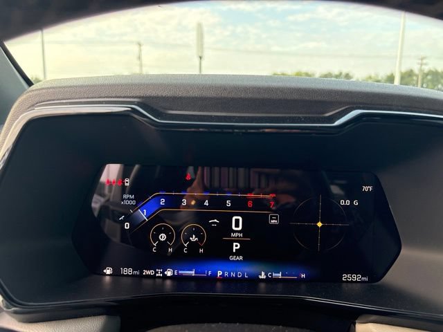 Used 2026 Chevrolet Colorado ZR2 w/ Technology Package AWD/4WD image 18
