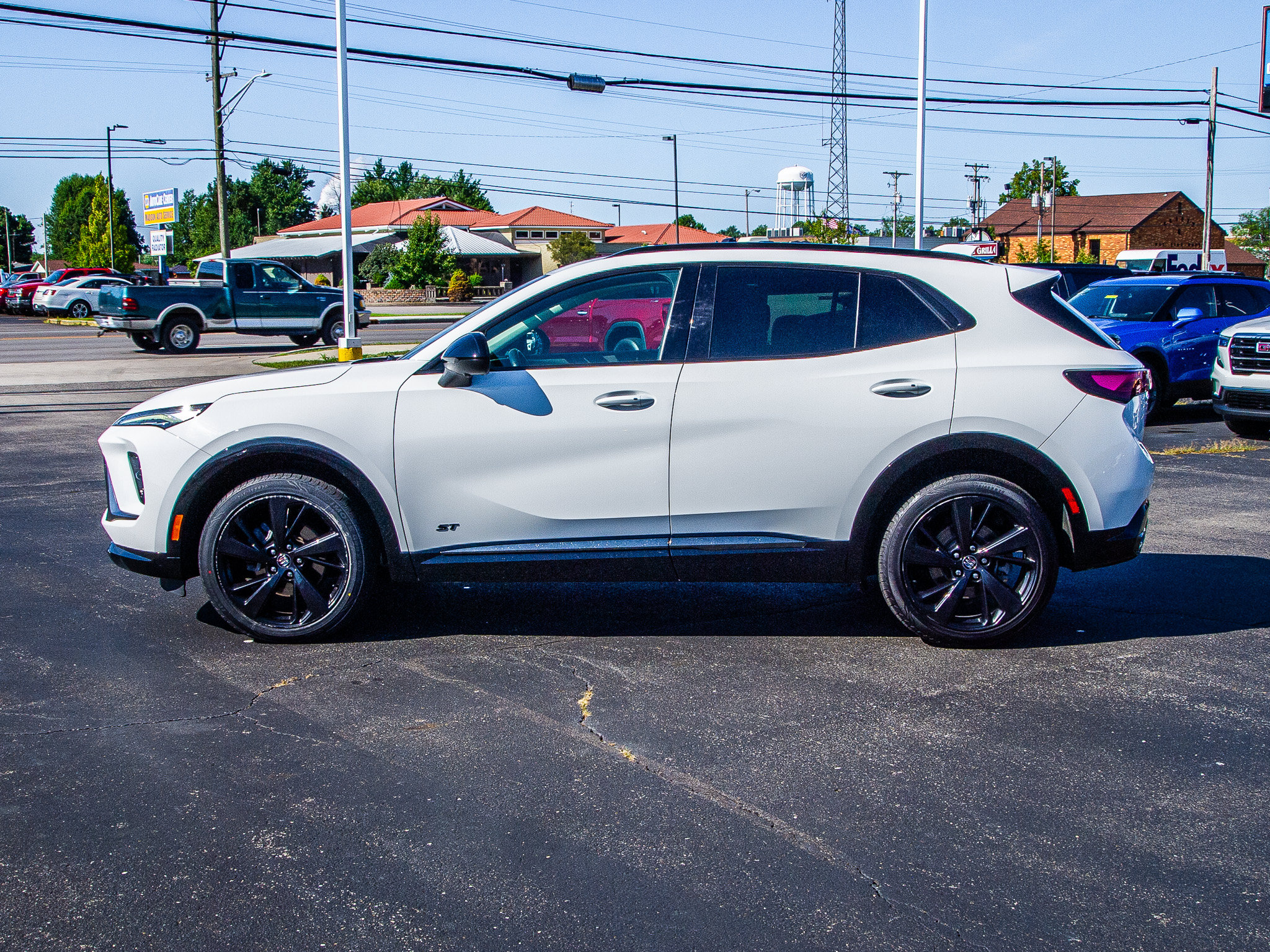 Used 2024 Buick Envision Sport Touring AWD/4WD image 4