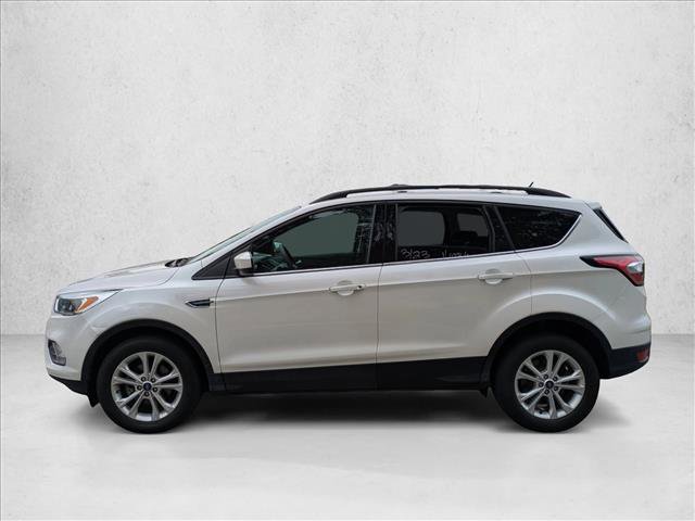 Used 2018 Ford Escape SE w/ SE Sync 3 Package image 9