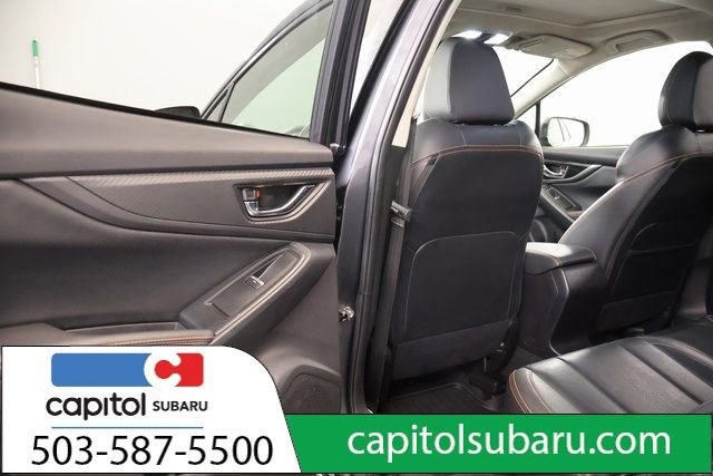 Used 2020 Subaru Crosstrek 2.0i Limited w/ Moonroof Package w/Navigation AWD/4WD image 30