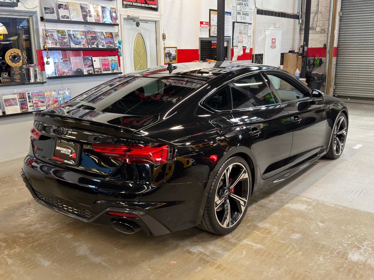 Used 2023 Audi RS 5 Sportback AWD/4WD image 5