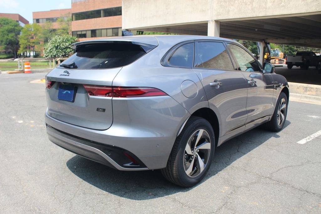 New 2026 Jaguar F-PACE R-Dynamic S AWD/4WD image 2