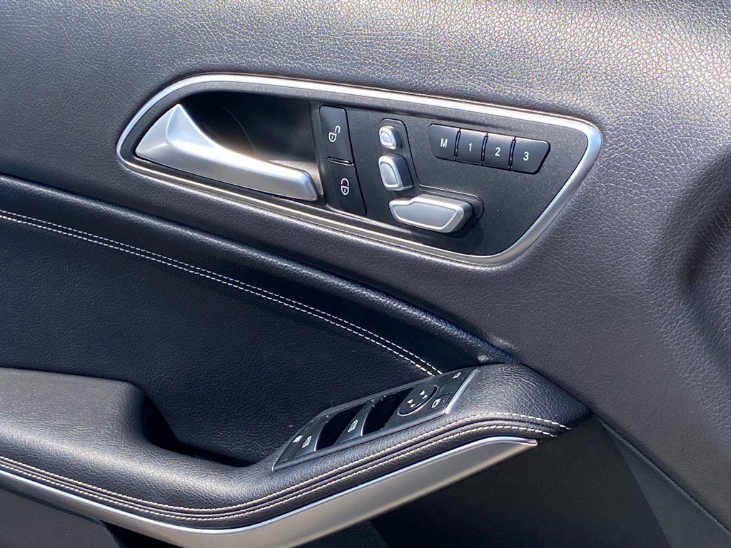 Used 2019 Mercedes-Benz GLA 250 GLA 250 image 19