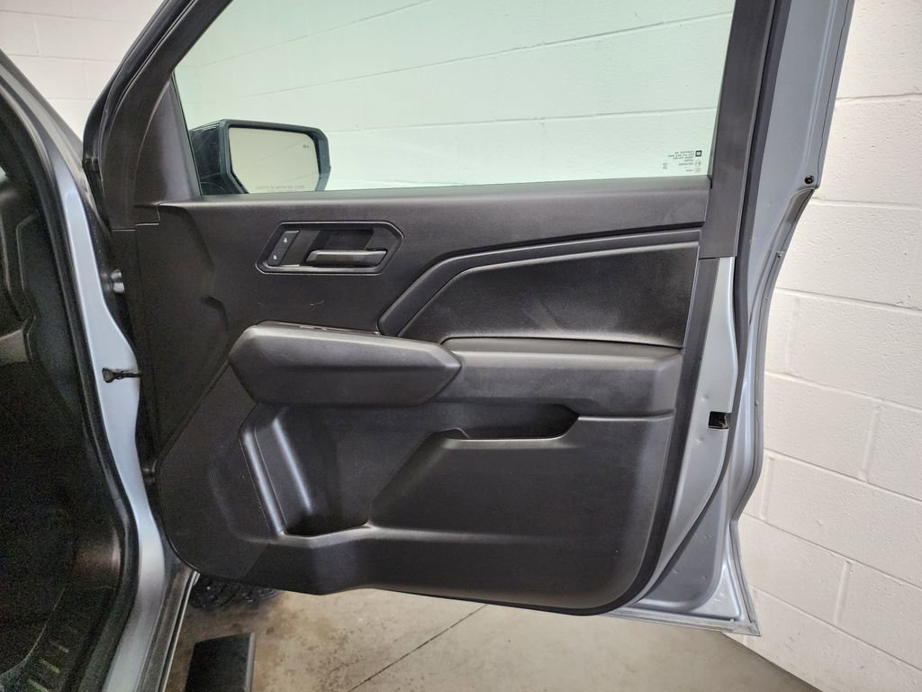 Used 2023 Chevrolet Colorado Trail Boss image 31