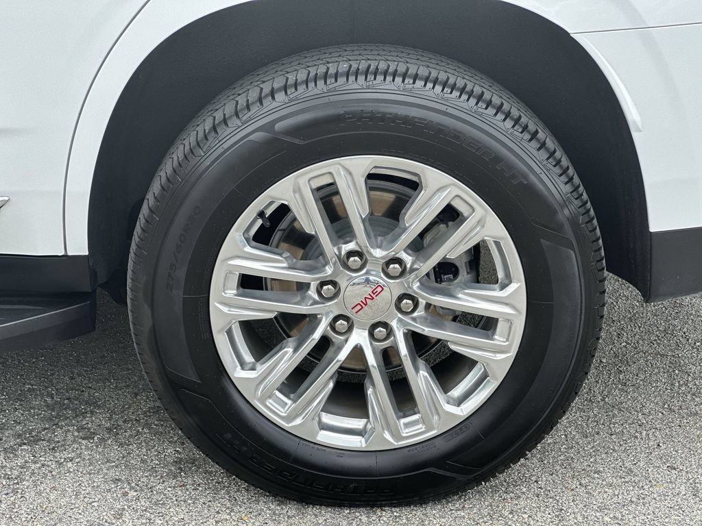 Certified 2023 GMC Yukon SLT w/ SLT Premium Package AWD/4WD image 33