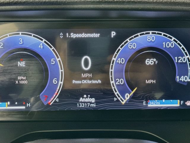 Used 2025 Jeep Grand Cherokee L Laredo w/ Luxury Tech Group I AWD/4WD image 16