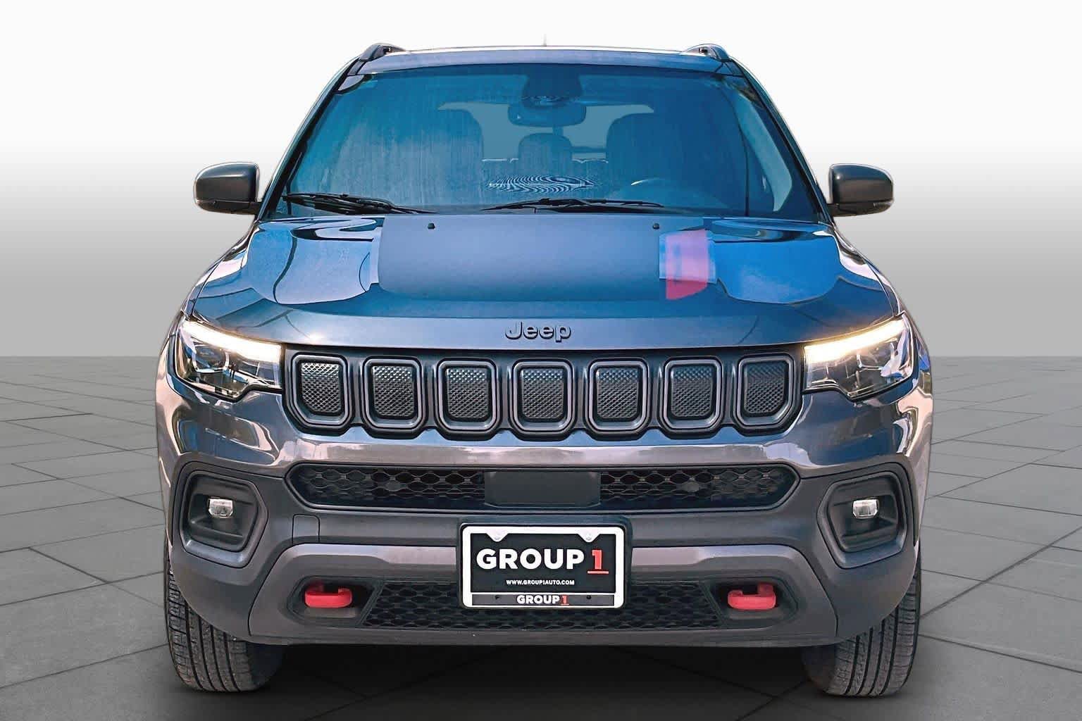 Used 2022 Jeep Compass Trailhawk w/ Trailhawk Elite Group AWD/4WD image 4
