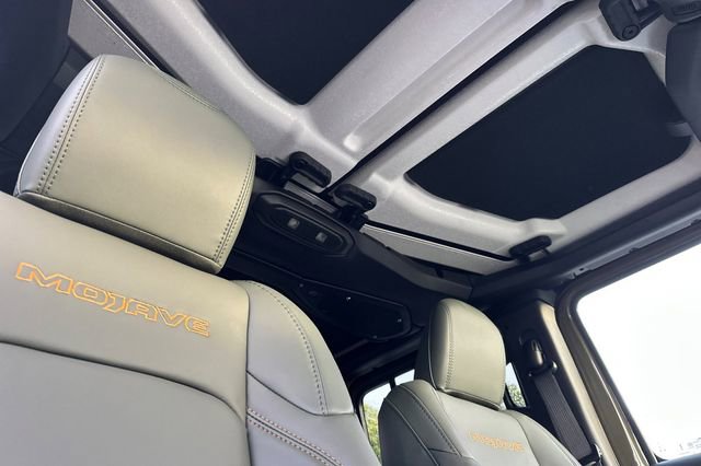 New 2026 Jeep Gladiator Mojave image 16