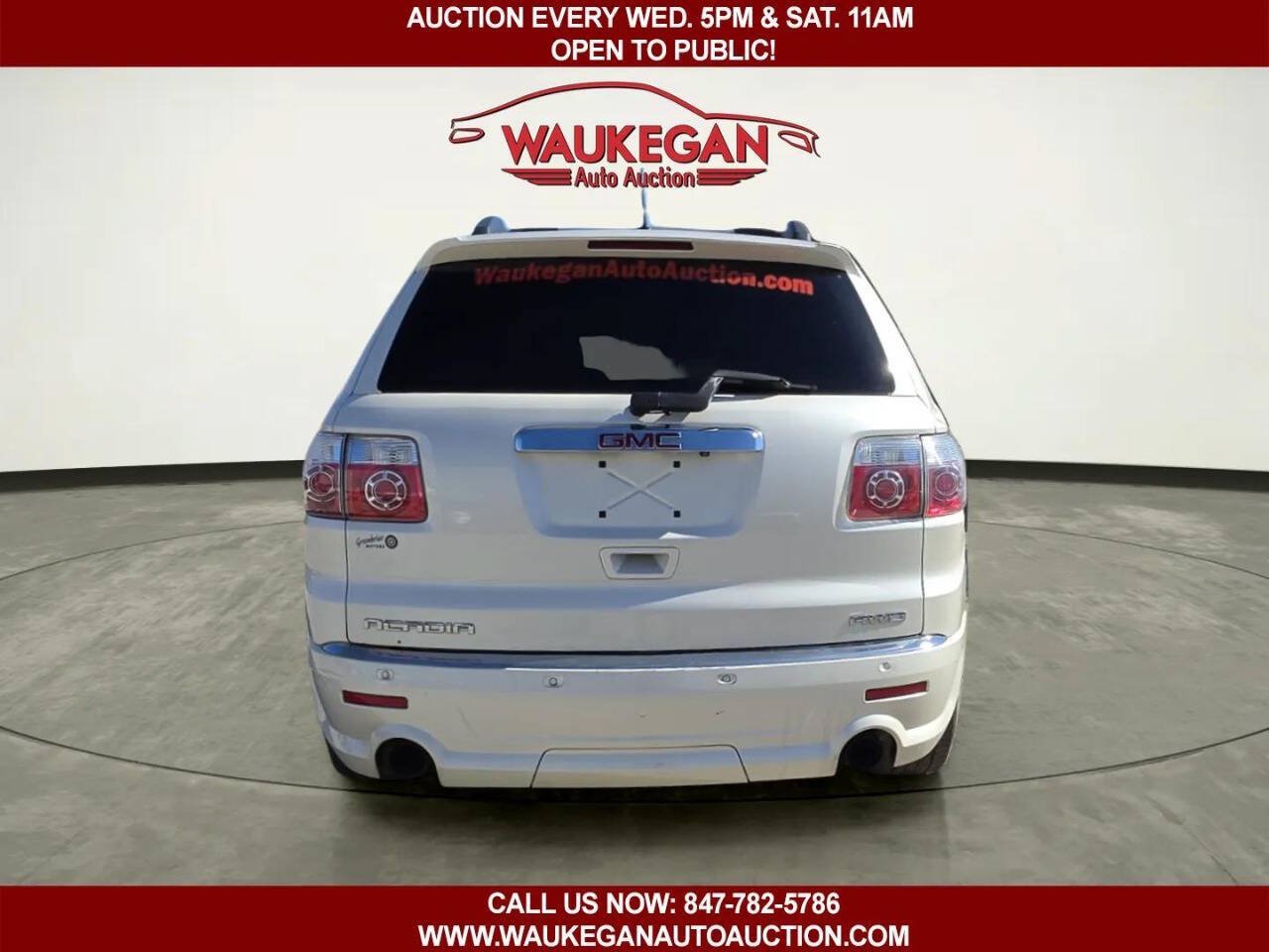 Used 2012 GMC Acadia Denali AWD/4WD image 6