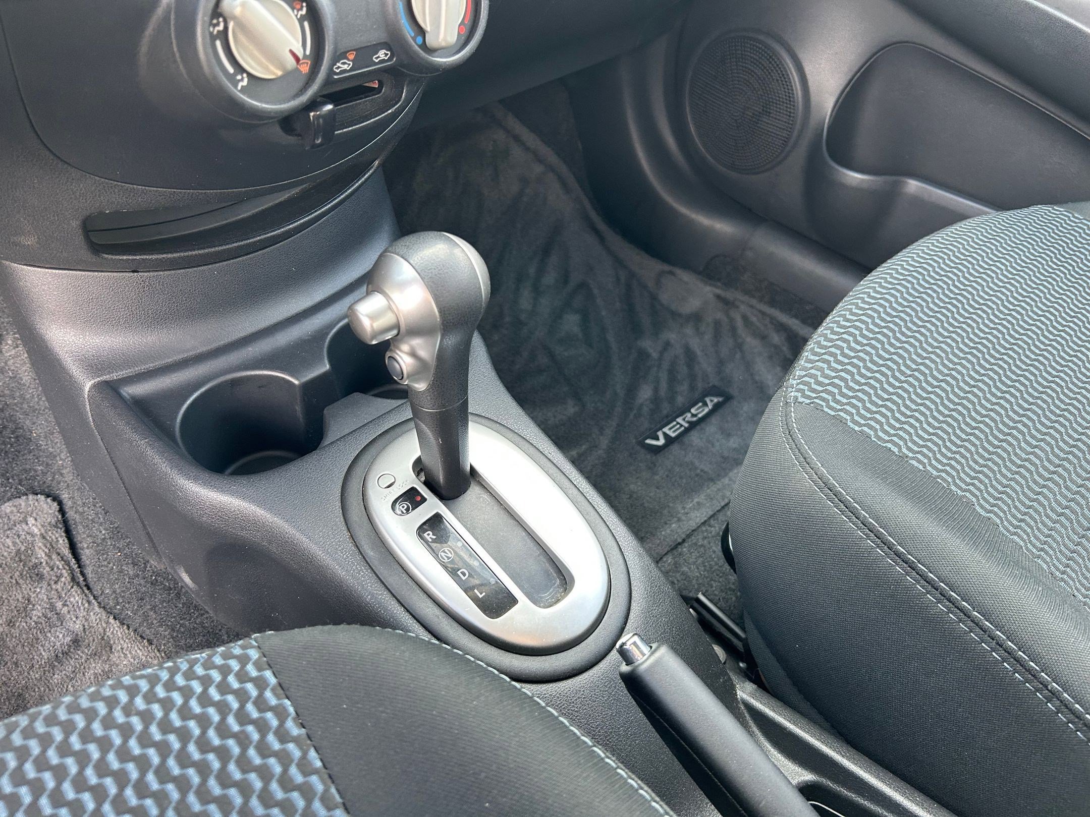 Used 2014 Nissan Versa Note SV w/ Convenience Package image 18