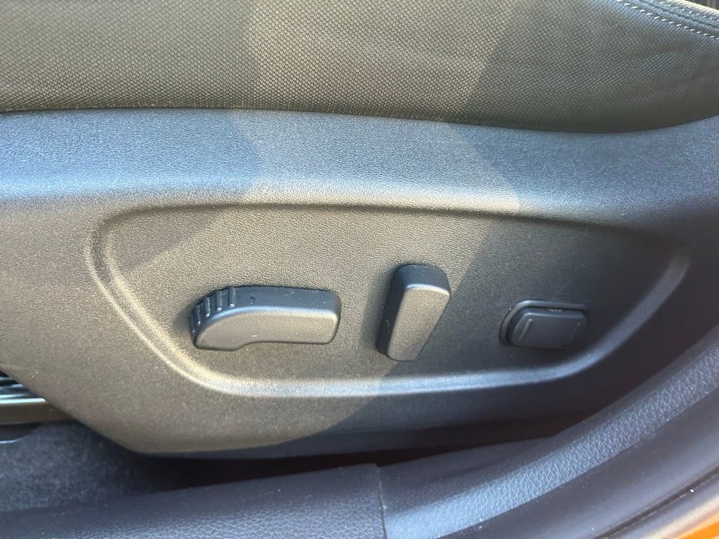 Used 2020 Nissan Rogue SV w/ Sun & Sound Touring Package image 48