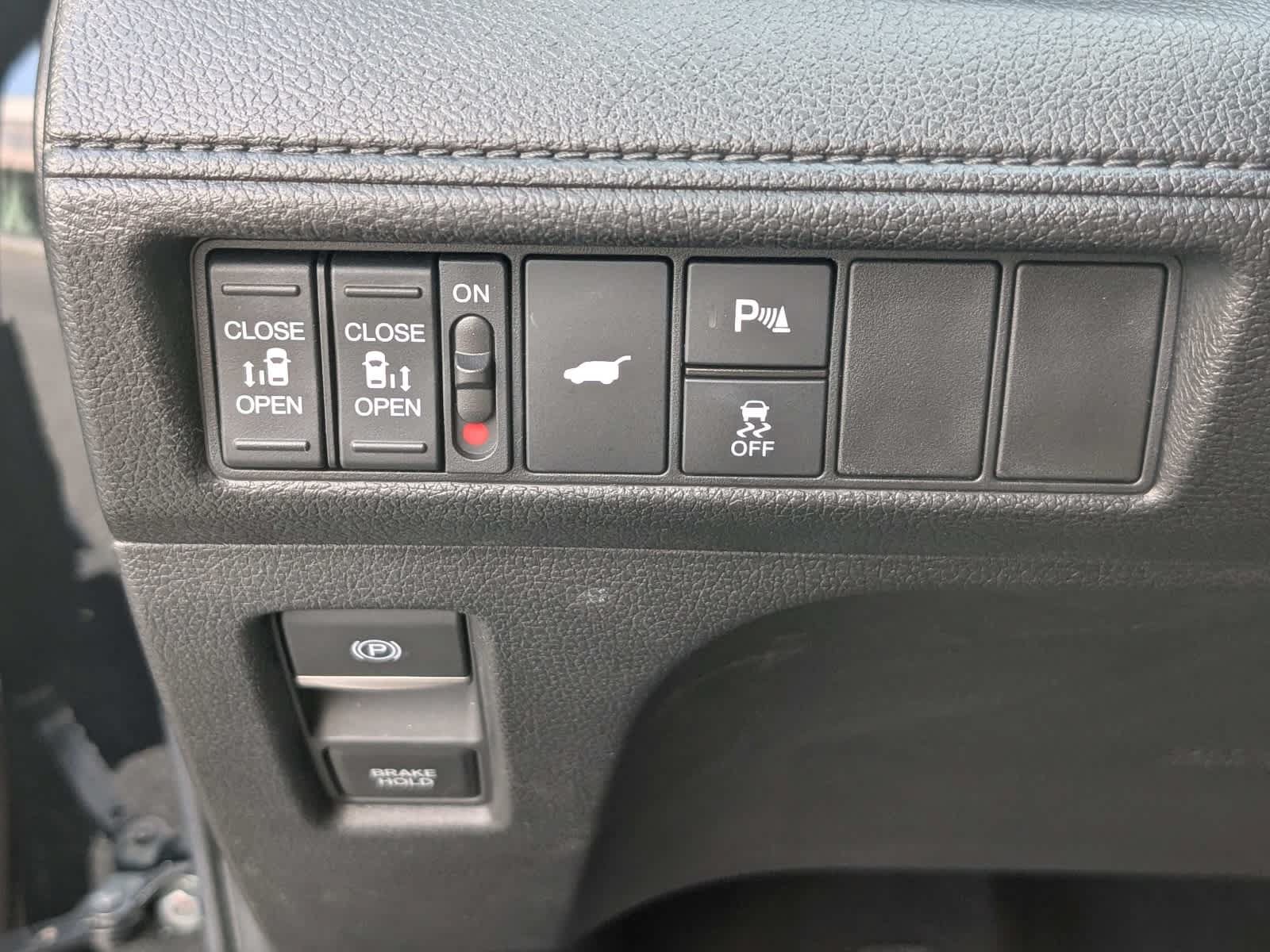 Certified 2025 Honda Odyssey Touring image 26