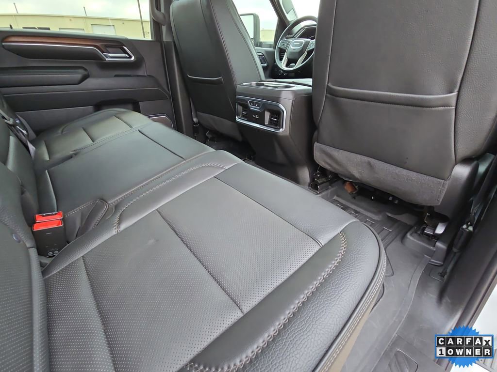 Used 2024 GMC Sierra 3500 Denali w/ Denali Reserve Package image 11