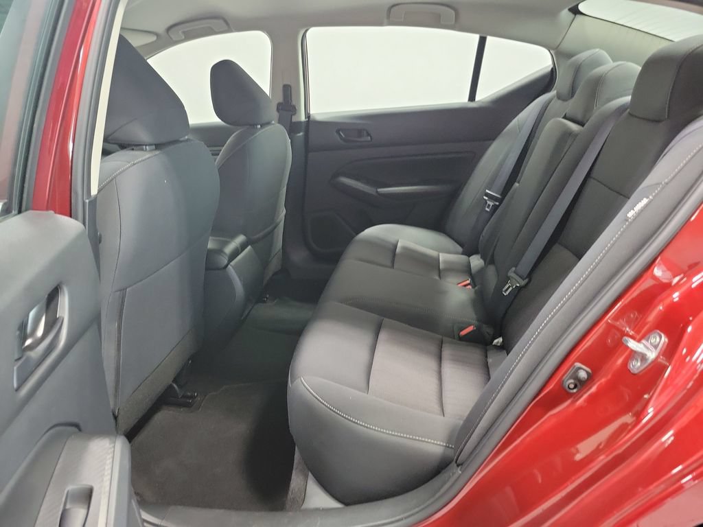 Used 2024 Nissan Altima 2.5 SV FWD image 23