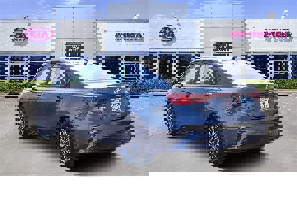 Certified 2023 Kia Forte LXS w/ LXS Technology Package image 6