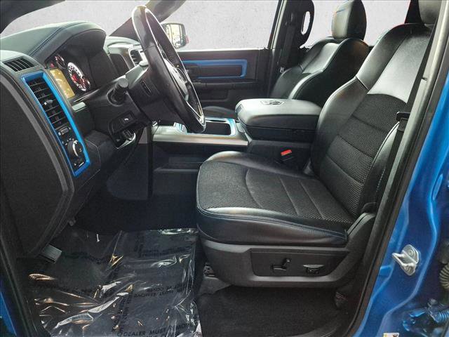 Used 2018 RAM 1500 Sport w/ Hydro Blue Sport Package AWD/4WD image 14