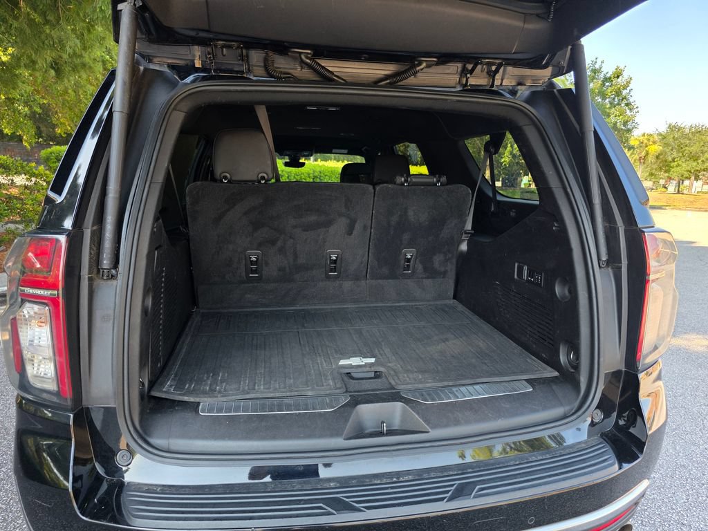 Used 2021 Chevrolet Suburban High Country AWD/4WD image 34