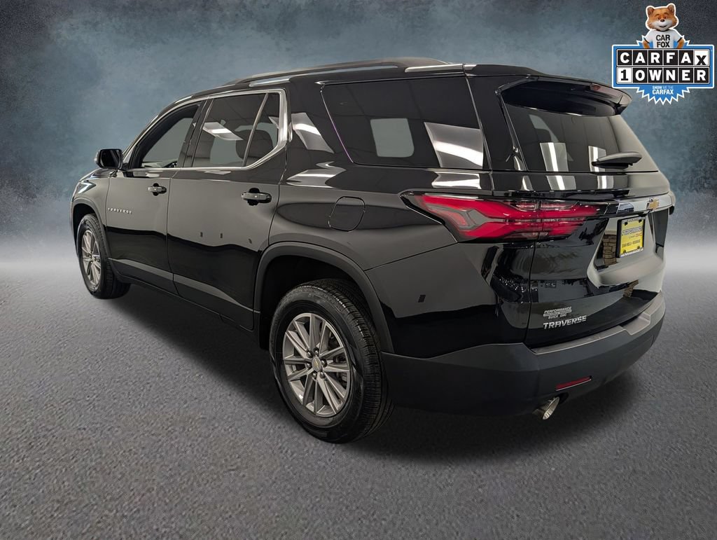 Used 2023 Chevrolet Traverse LT FWD image 6