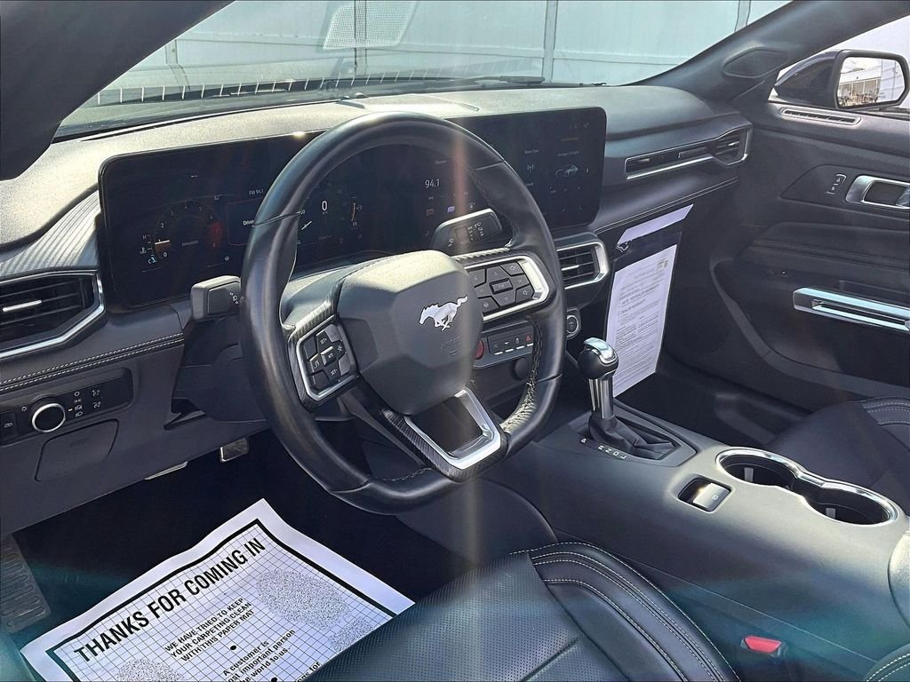 Used 2025 Ford Mustang Premium RWD image 8