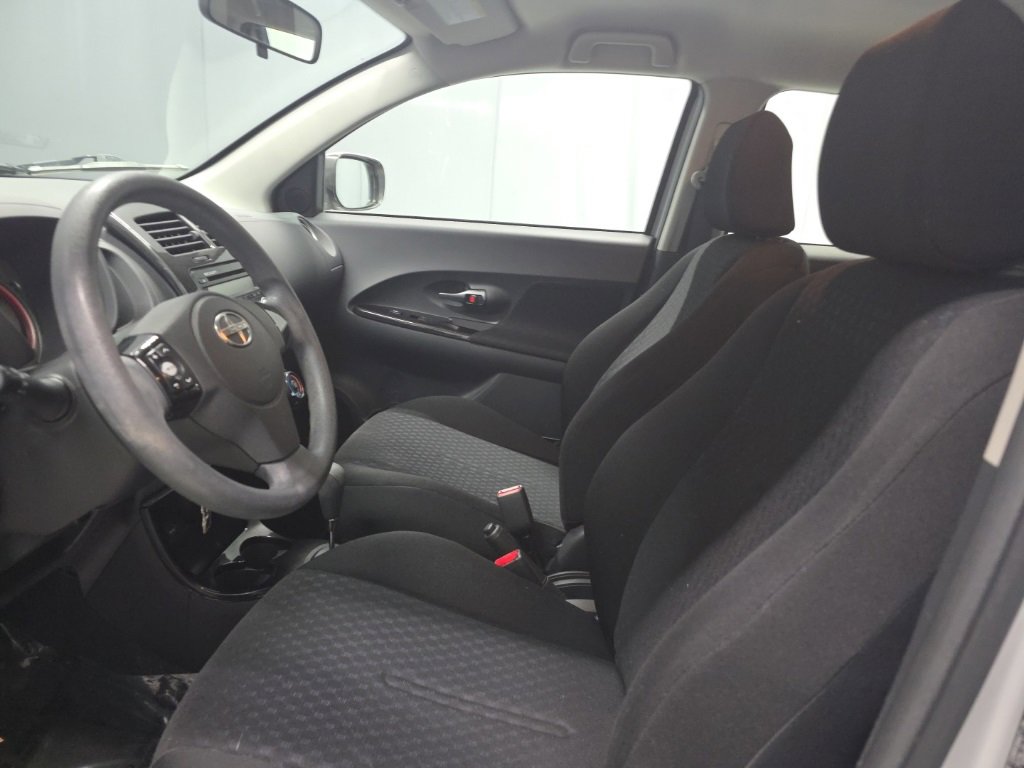Used 2009 Scion xD image 15